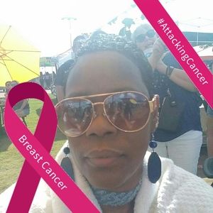 Meet your Posher, Dee-dee